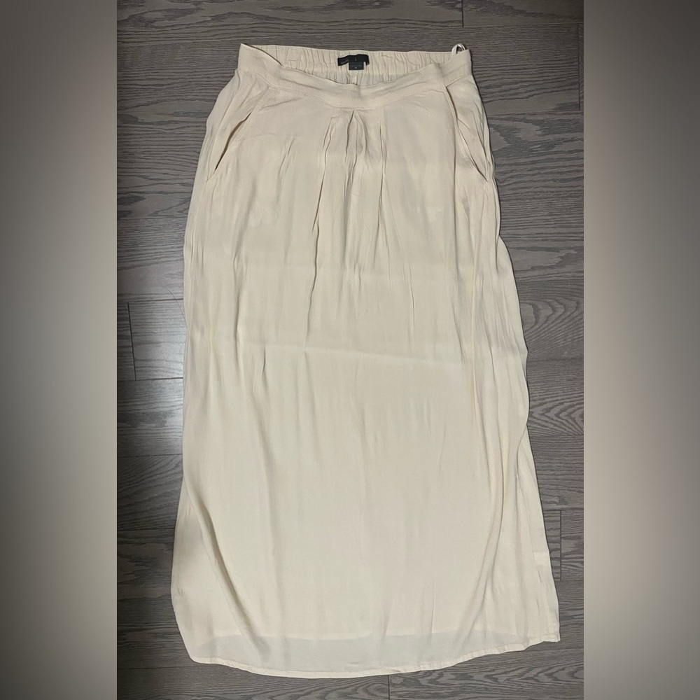 👍🏻Neutral Sheer  Maxi Skirt